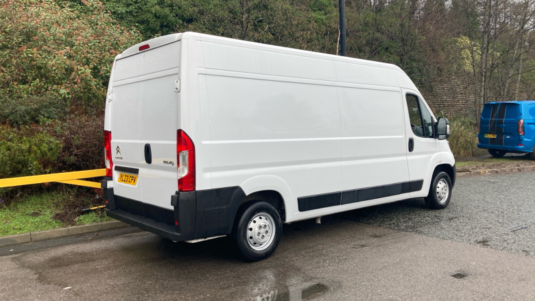 Citroen Relay 35 L3 Diesel 2.2 BlueHDi H2 Van 140ps Enterprise Edition